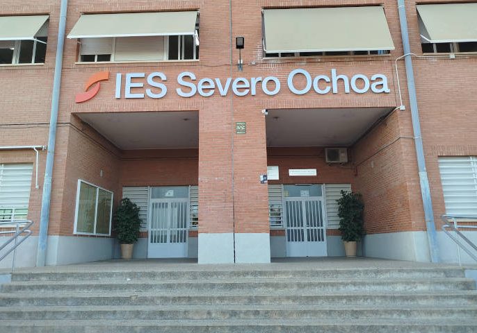 Entrada IES Severo Ochoa Elche