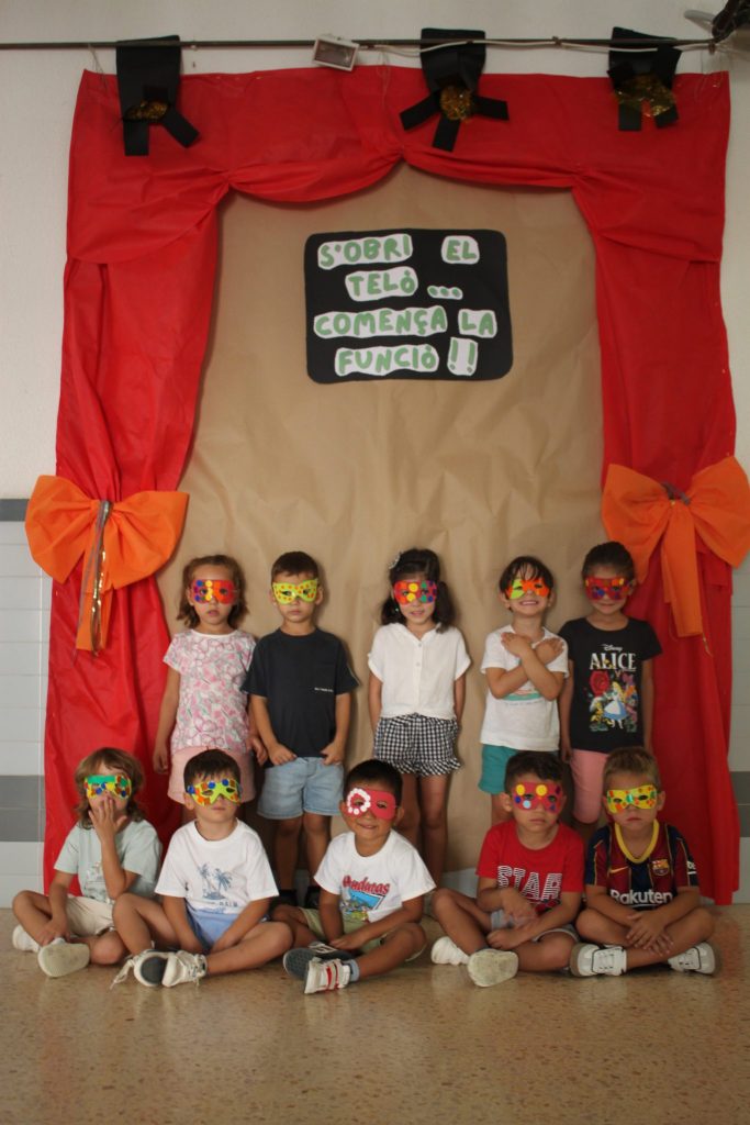 Aquesta imatge té l'atribut alt buit; el seu nom és IMG_1740-683x1024.jpg