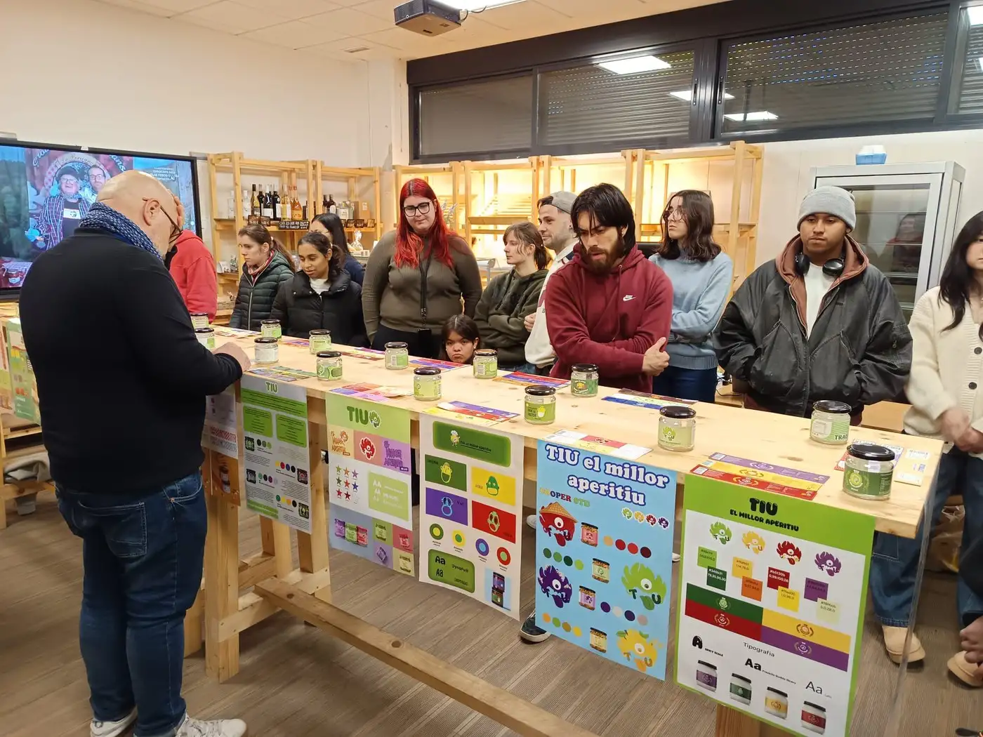 Presentación de TIU Aperitiu - imagen 1