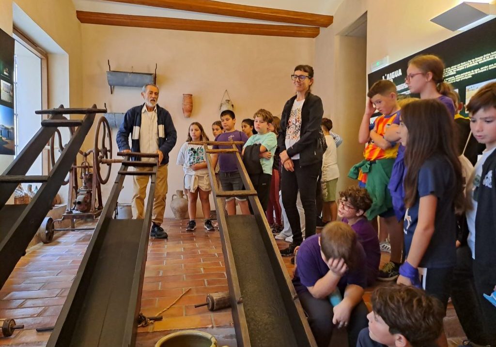 WhatsApp Image 2025-10-20 at 09.48.14 (2)