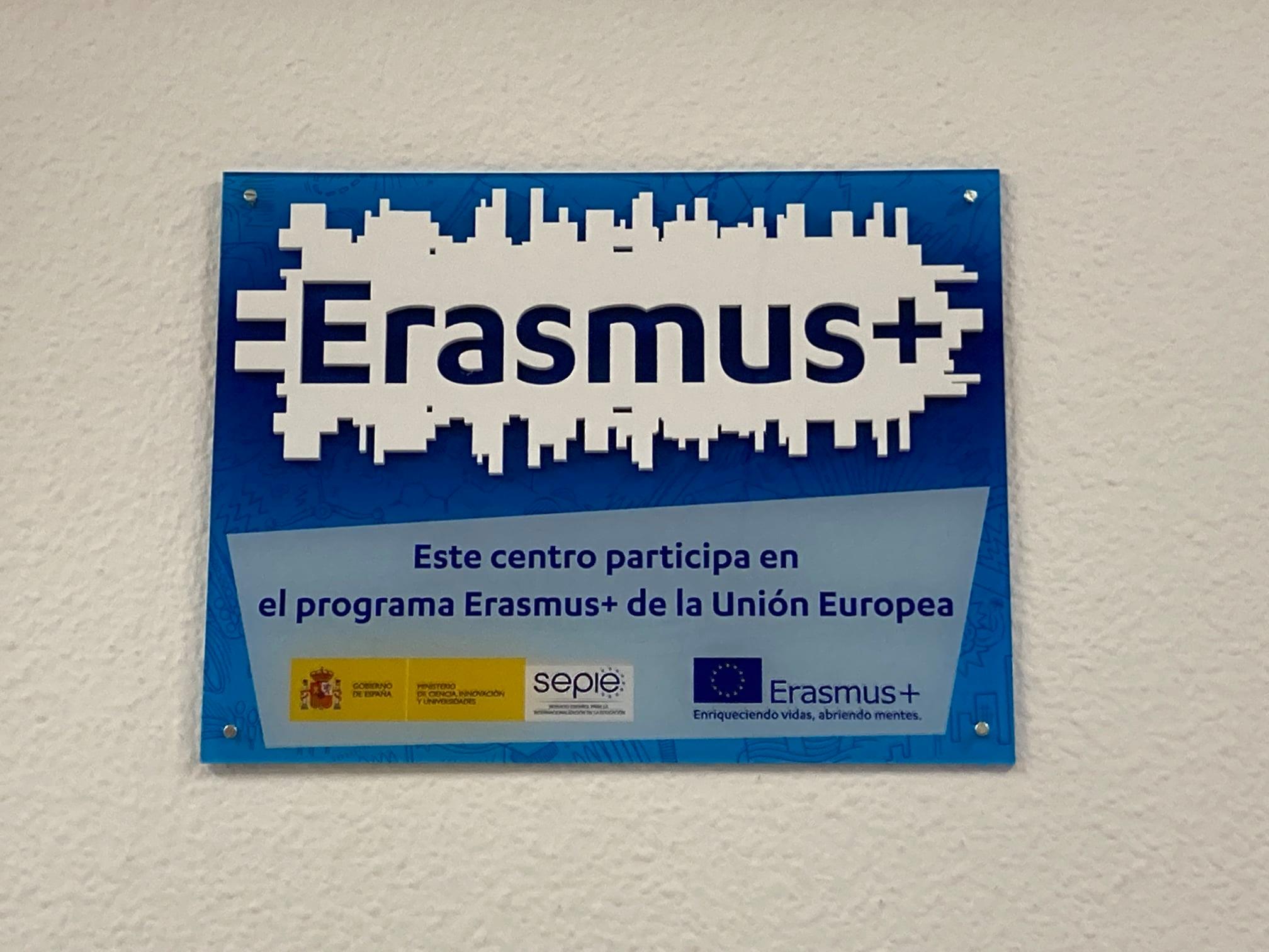 Placa Erasmus 3