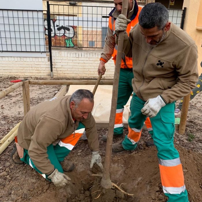 34b3f94a-3d01-4d53-a24d-fd0367f2bbc1-2