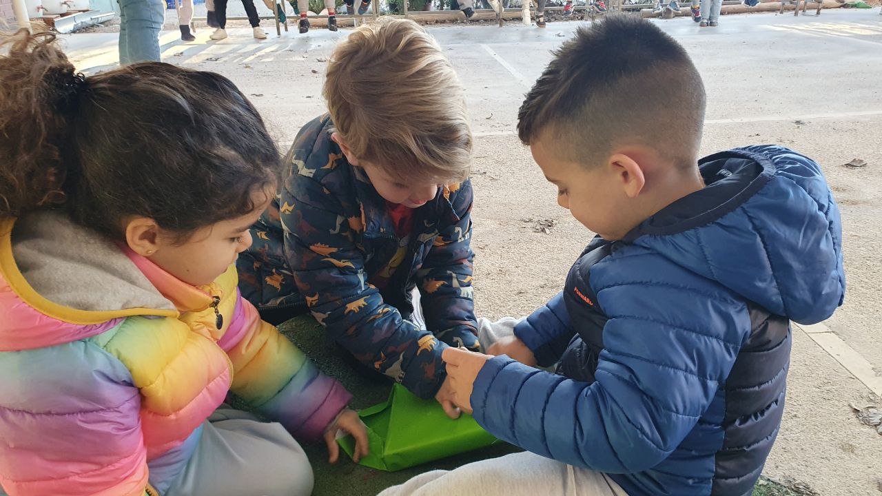 6048548245220738664_121