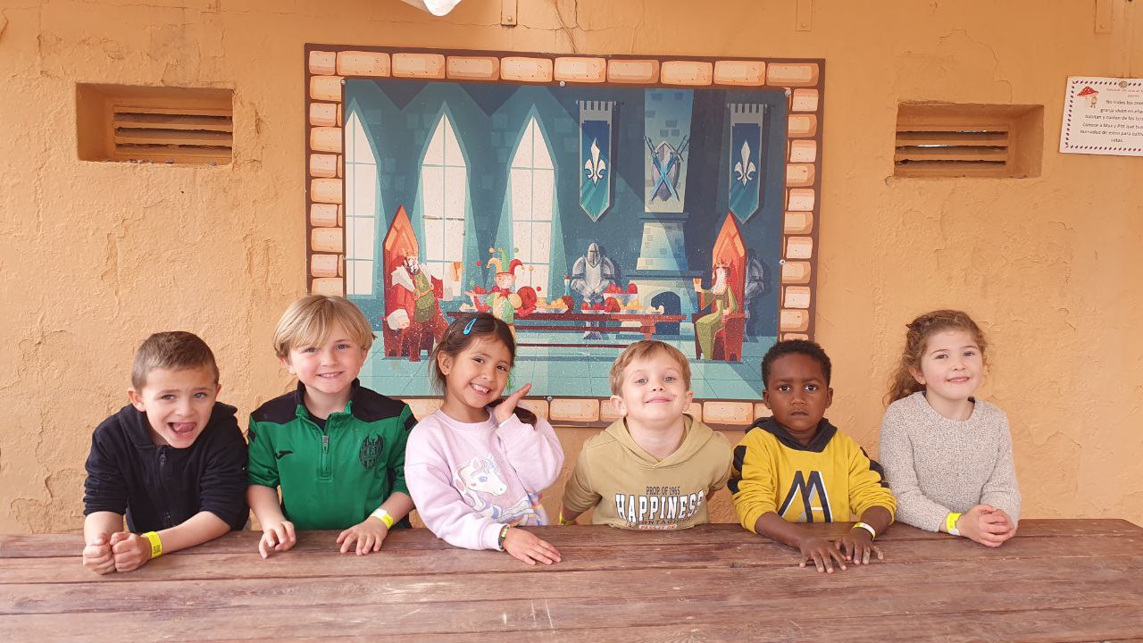 5886458893889029935_121 - copia