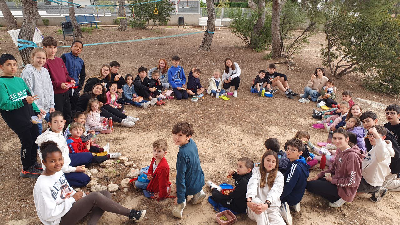 5765035753204729861_121