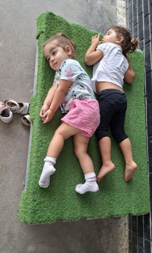 5908949885271525827_121