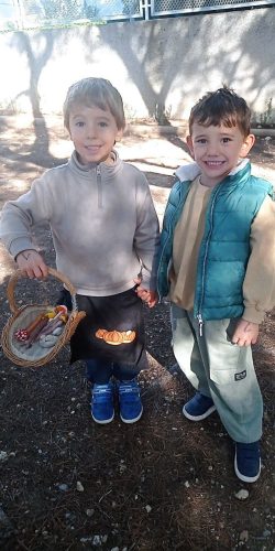 5836893240425122647_121