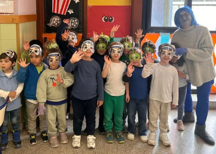 5846065276229717147_121