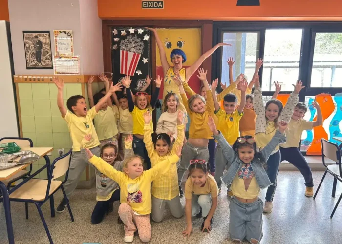 5846065276229717149_121