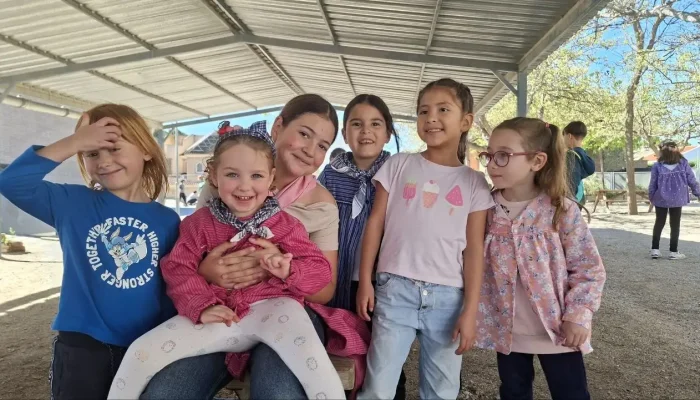 5882103698270391497_121