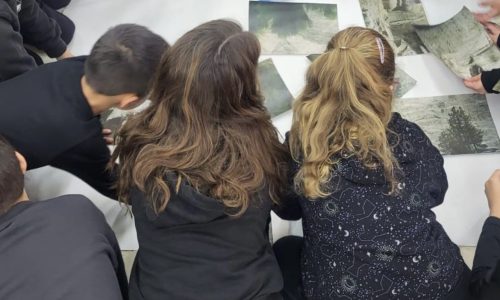 82751F6C-472D-4C46-927C-F28083F26240