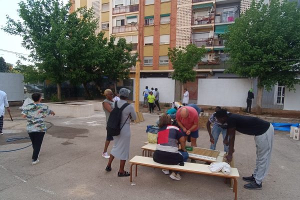 ombratge creació de jardineres i pintar murs en Alfa
