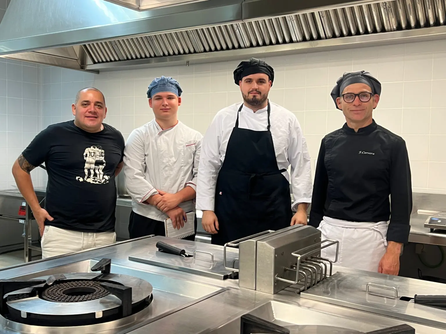 Dos estudiants de Direcció de Cuina superen la primera fase del concurs "Promesas de la Alta Cocina" de Le Cordon Bleu