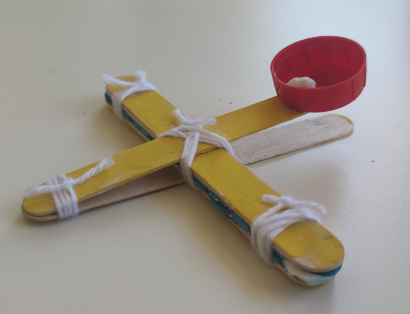 INGENIEROS E INGENIERAS DE MÁQUINAS SIMPLES Y COMPUESTAS