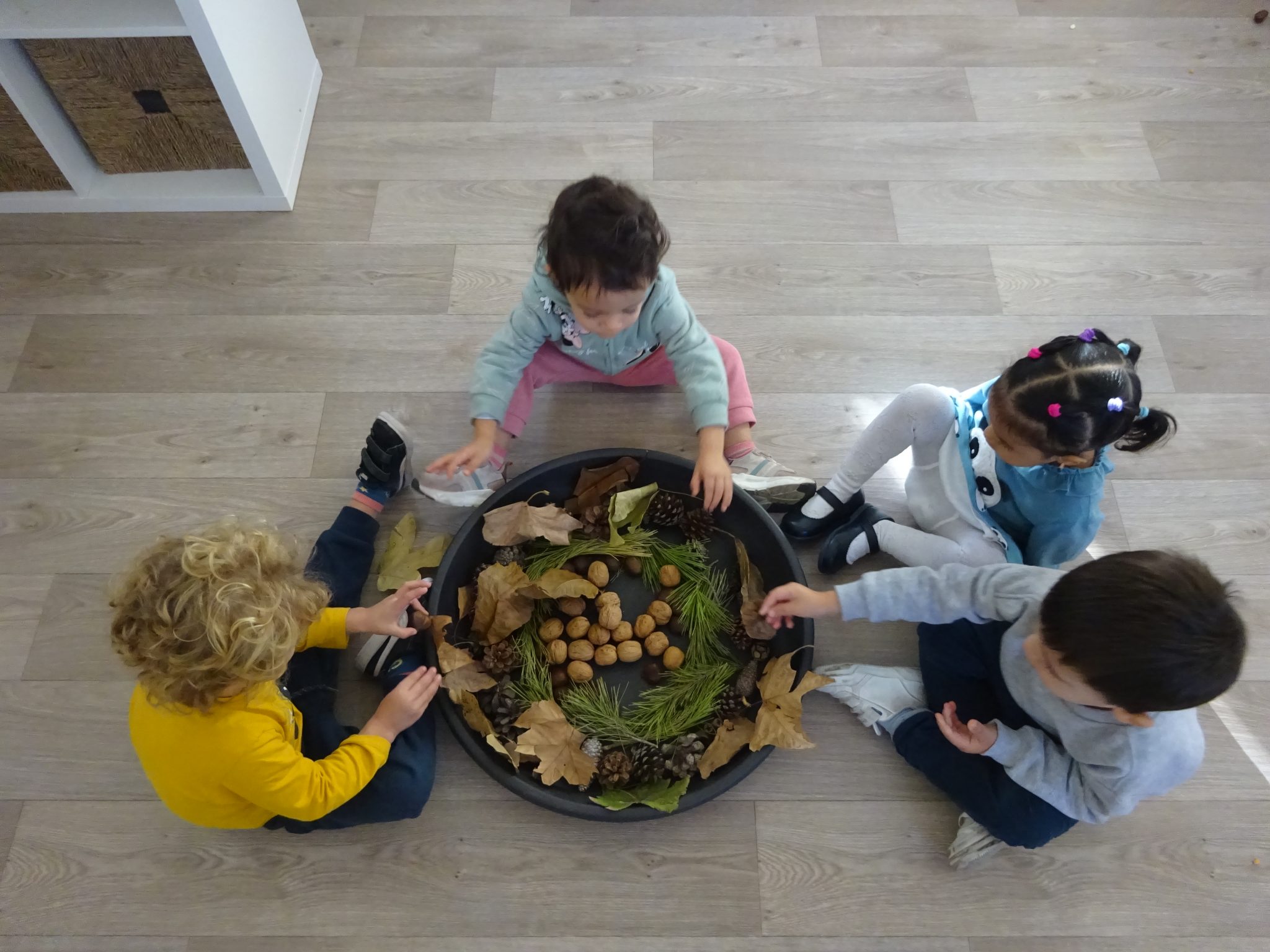 El otoño aula 2 años colegio El Tossal