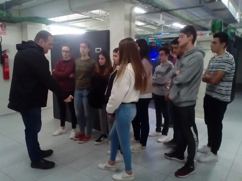 7-IMG_20190211_122215.red_-1024x768