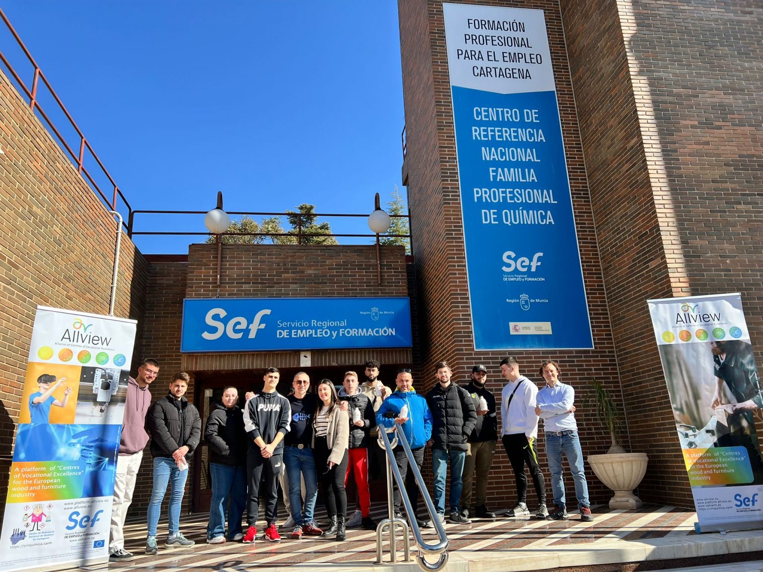 VISITA AL CENTRO DE REFERENCIA NACIONAL DE QUÍMICA EN CARTAGENA. – IES ...