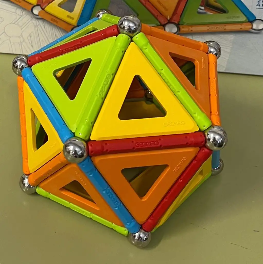 BLOC DE GEOMETRÍA