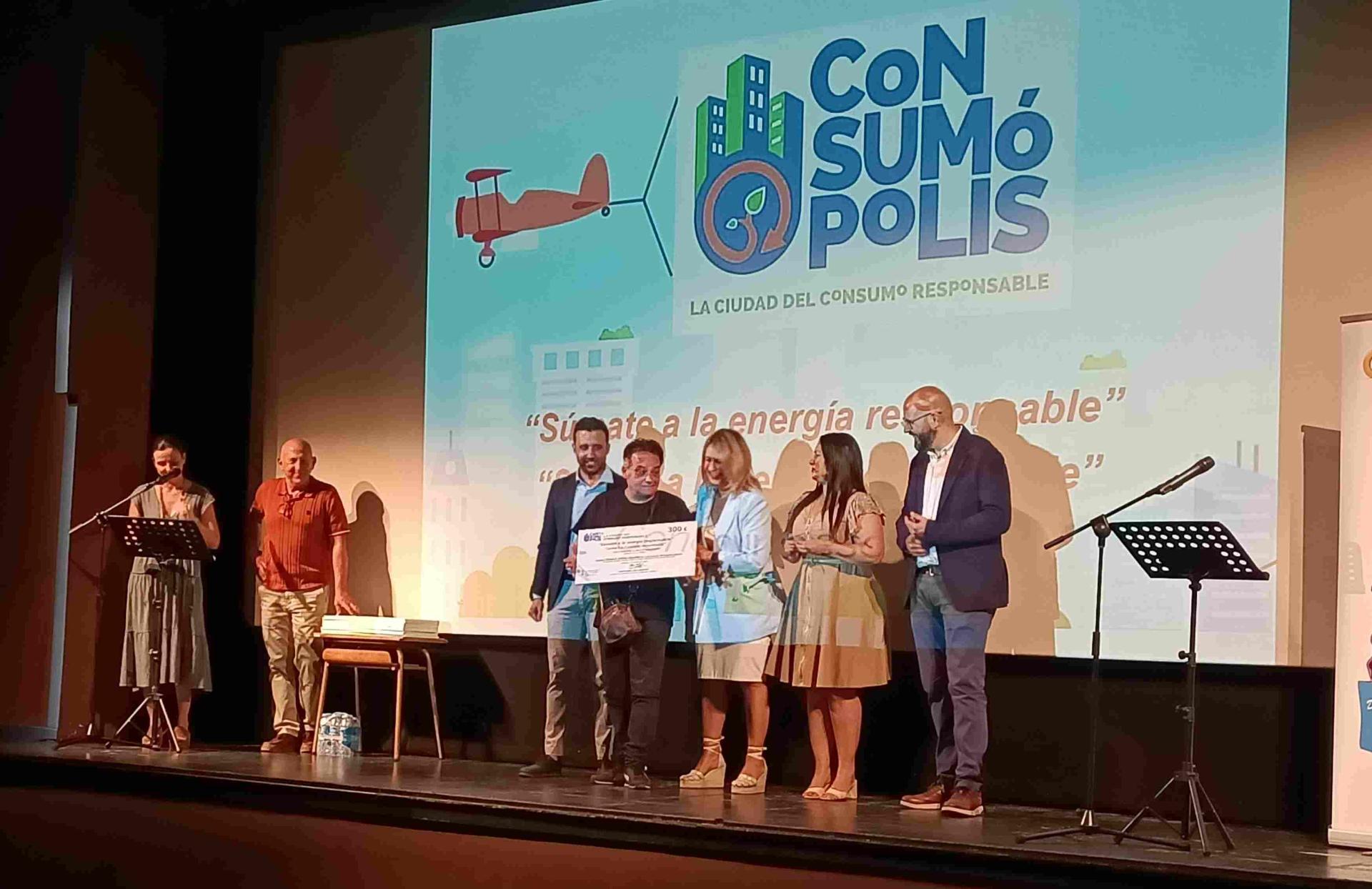 El Figueras Pacheco triunfa en los premios Cosumópolis 19