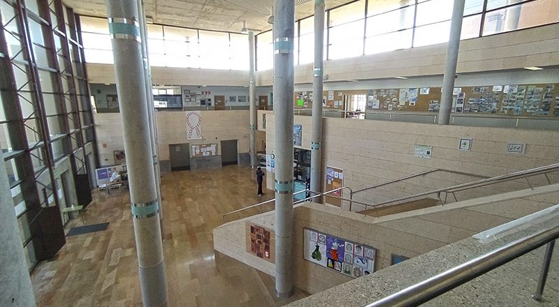 IMG_20220309_113244 Espai de hall del centre