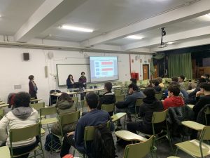 Taller de orientación Laboral impartido por Espai Labora