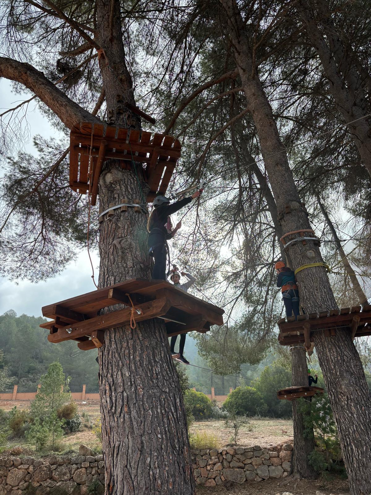 Logo IES LEOPOLDO QUEROL