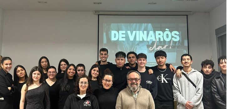 Captura de pantalla de 2025-12-09 00-08-02