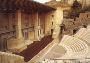 Teatre_romà_Sagunt-300x232