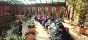 photo_5906889404776039947_y