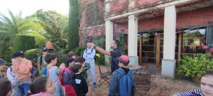 photo_5906889404776039949_y