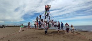 photo_5909108073212004056_y