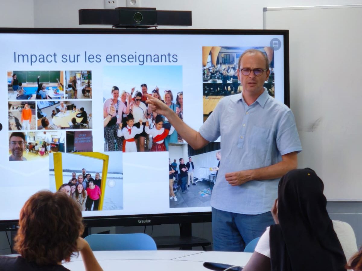 Visita al CEIP La Patacona 11_09_25 (7)
