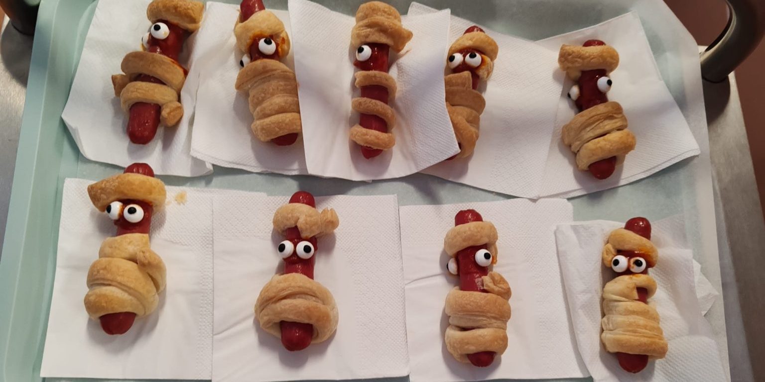 eaeb5807-a3d6-4699-aa62-c102f754e2c8